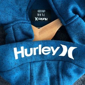 Boys size 7 Hurley sweater.